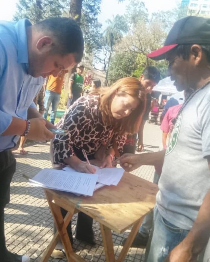 En este momento estás viendo El Gobierno firmó un acta para desactivar la protesta Mbya, sin soluciones de fondo